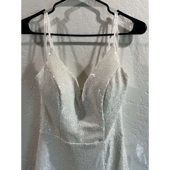 B. Smart White Sequin Gown with Slit & Adjustable Straps — Size 3/4, NWOT - Picture 5 of 16